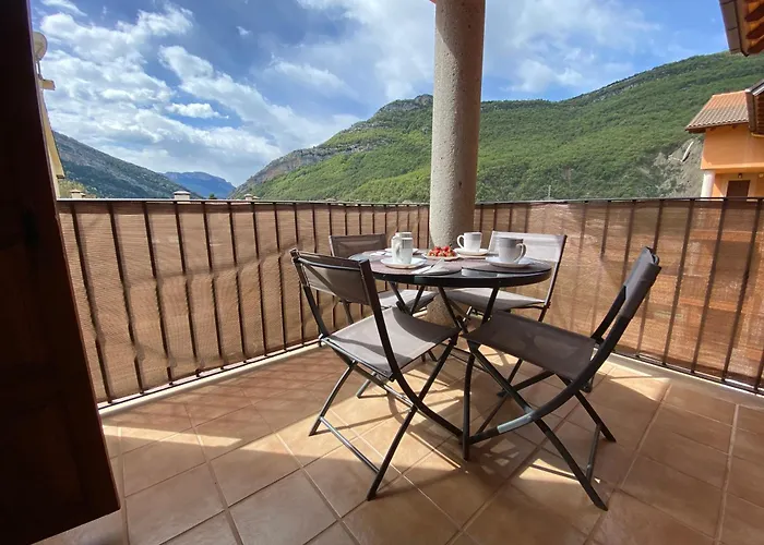 Apartamento Apto En Valle De Benasque 2 Wifi